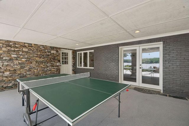 102 Pebblestump Point, Peachtree City, GA 30269