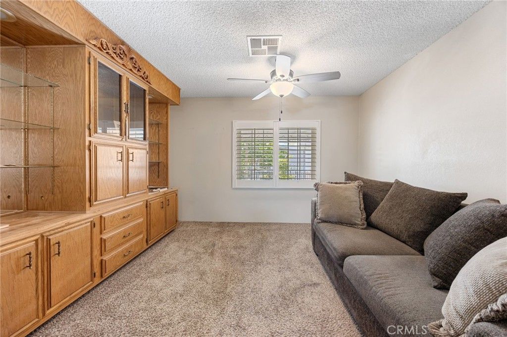Image 14 of property listing at 2514 Peach Tree, Hemet, CA 92545