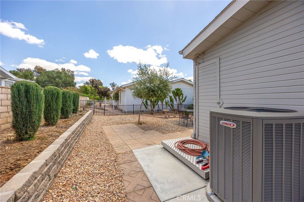 Image 38 of property listing at 2514 Peach Tree, Hemet, CA 92545