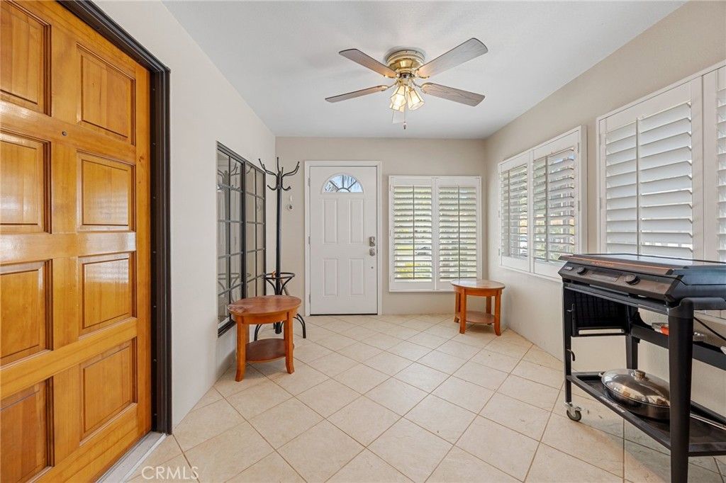 Image 5 of property listing at 2514 Peach Tree, Hemet, CA 92545