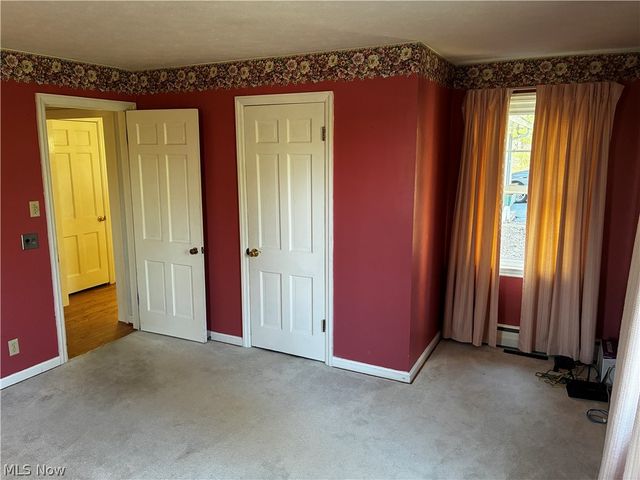 118 Hillcrest Dr, Marietta, OH 45750