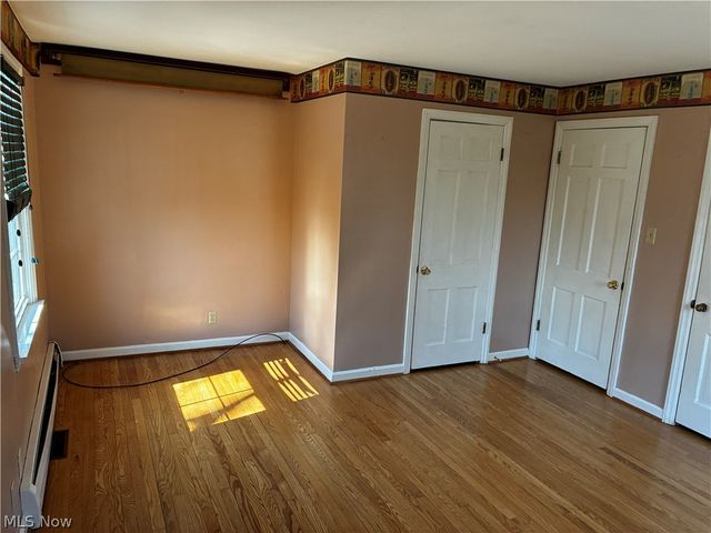118 Hillcrest Dr, Marietta, OH 45750