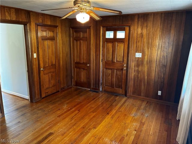 118 Hillcrest Dr, Marietta, OH 45750