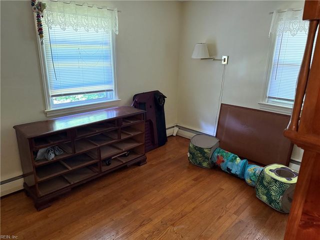 1032 Valmire DR, Chesapeake, VA 23320