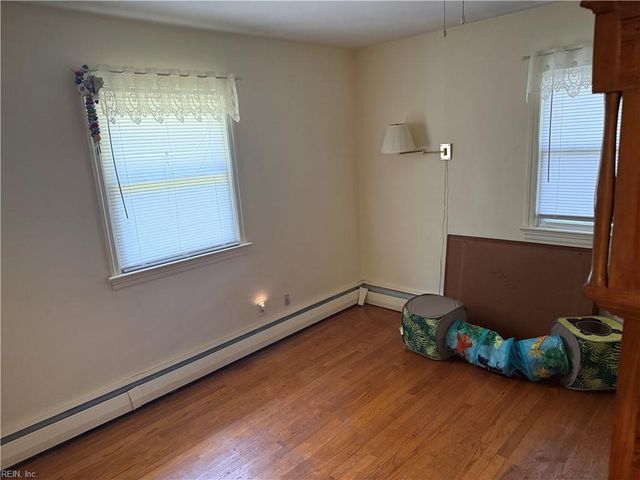 1032 Valmire DR, Chesapeake, VA 23320
