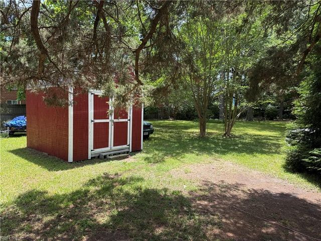 1032 Valmire DR, Chesapeake, VA 23320