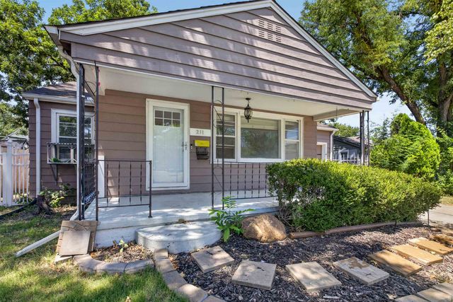 211 N Brookside Pkwy, Wichita, KS 67208