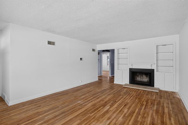 211 N Brookside Pkwy, Wichita, KS 67208
