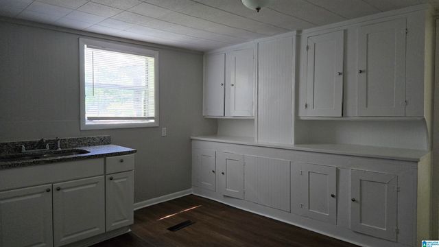 1809 OLD BIRMINGHAM HIGHWAY, Jasper, AL 35501