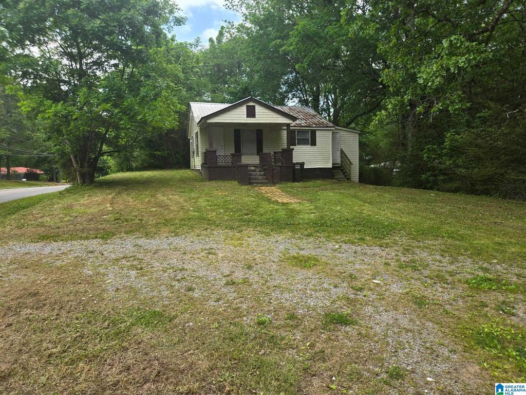 1809 OLD BIRMINGHAM HIGHWAY, Jasper, AL 35501