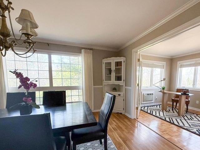 2211 Lenwood Drive SW, Rochester, MN 55902