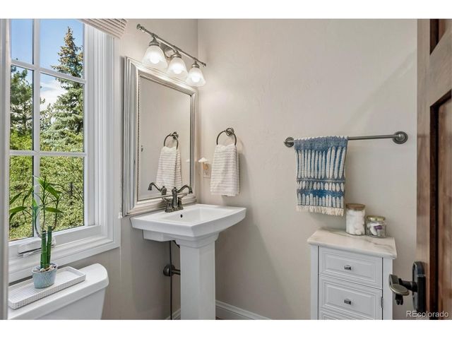 6452 E Radcliff Ave, Englewood, CO 80111