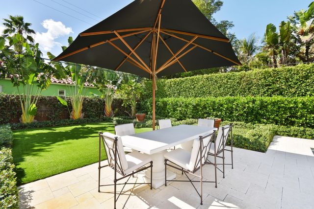 300 Buckingham Road, West Palm Beach, FL 33405