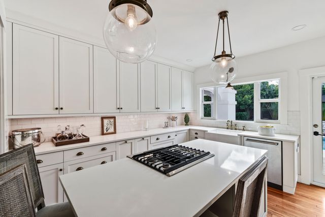 300 Buckingham Road, West Palm Beach, FL 33405