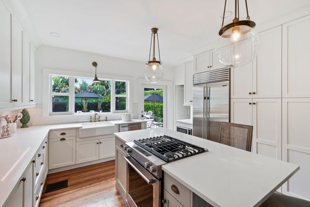 300 Buckingham Road, West Palm Beach, FL 33405