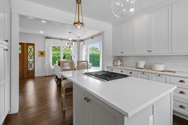 300 Buckingham Road, West Palm Beach, FL 33405