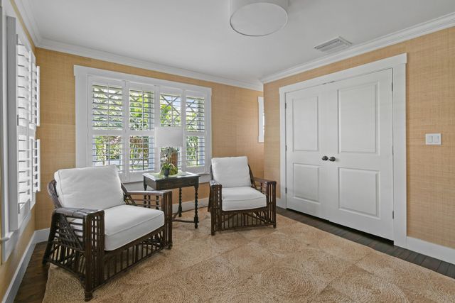 300 Buckingham Road, West Palm Beach, FL 33405