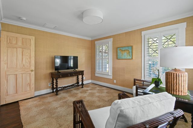 300 Buckingham Road, West Palm Beach, FL 33405