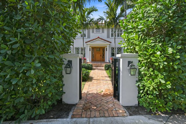 300 Buckingham Road, West Palm Beach, FL 33405