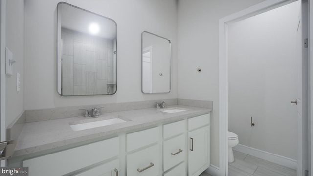 13740 AVIATION PL, Herndon, VA 20171