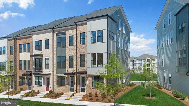 13740 AVIATION PL, Herndon, VA 20171