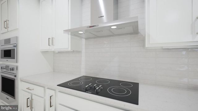 13740 AVIATION PL, Herndon, VA 20171