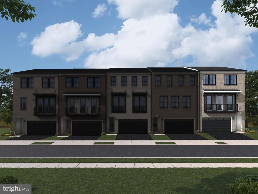 13740 AVIATION PL, Herndon, VA 20171