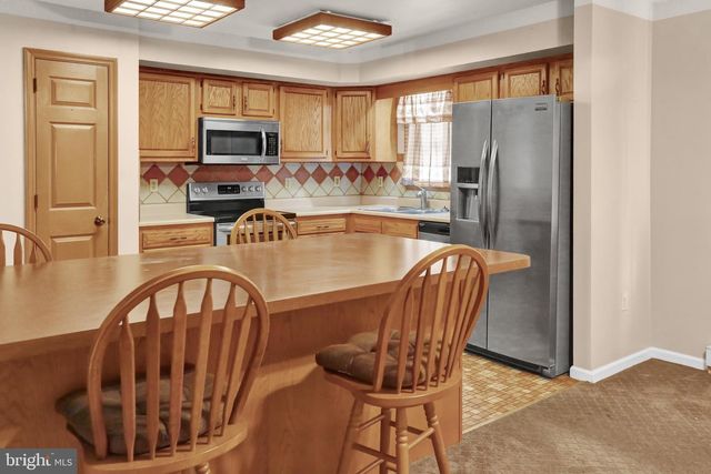 246 SANDHILL RD, Fleetwood, PA 19522