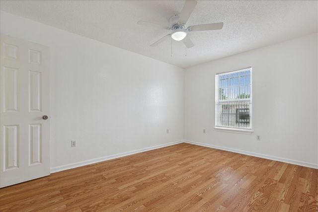 4043 Gray Oak Place, Dallas, TX 75212