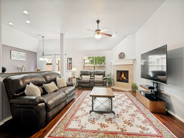 1909 Fair Parke Lane, Wylie, TX 75098
