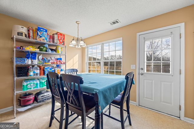 7 Crest View Circle, Carnesville, GA 30521