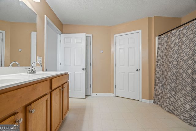 7 Crest View Circle, Carnesville, GA 30521