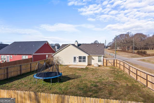 7 Crest View Circle, Carnesville, GA 30521