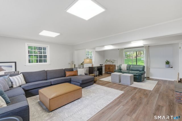 3 Branch Brook Drive, Simsbury, CT 06070