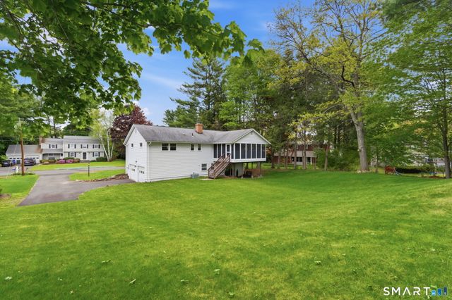 3 Branch Brook Drive, Simsbury, CT 06070