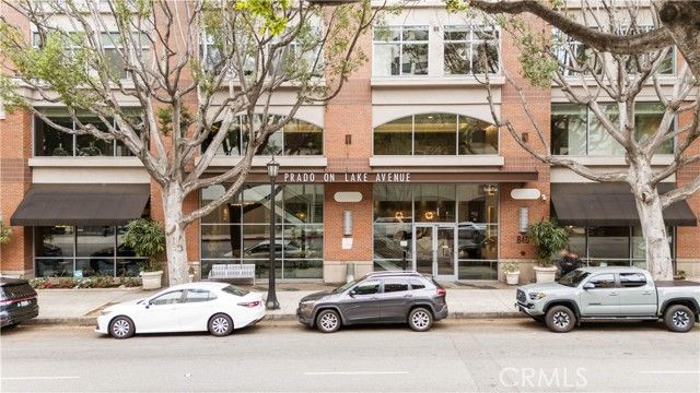 840 E Green 329, Pasadena, CA 91101