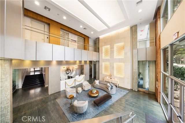 840 E Green 329, Pasadena, CA 91101