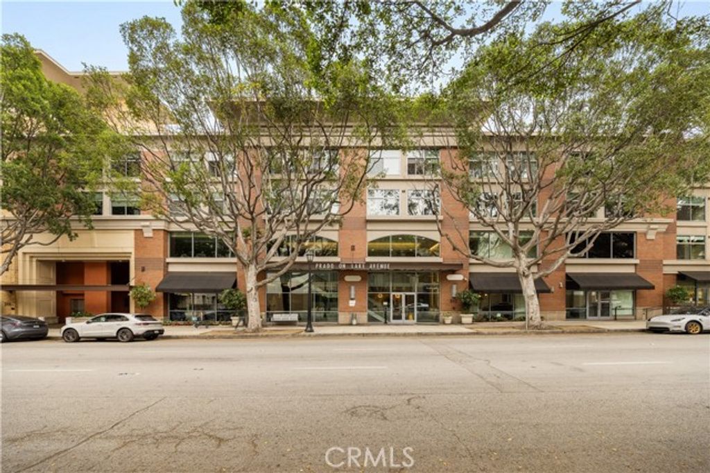 840 E Green 329, Pasadena, CA 91101