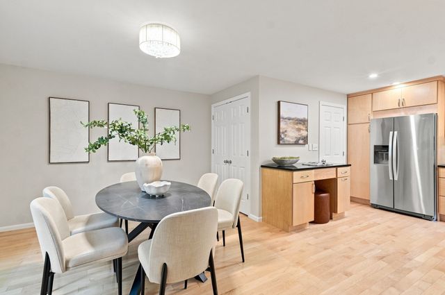 2 Steepletree Lane 2, Wayland, MA 01778