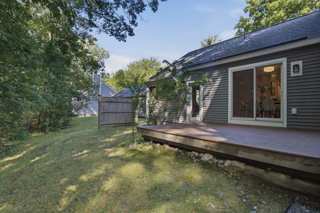 2 Steepletree Lane 2, Wayland, MA 01778