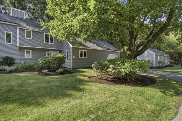 2 Steepletree Lane 2, Wayland, MA 01778