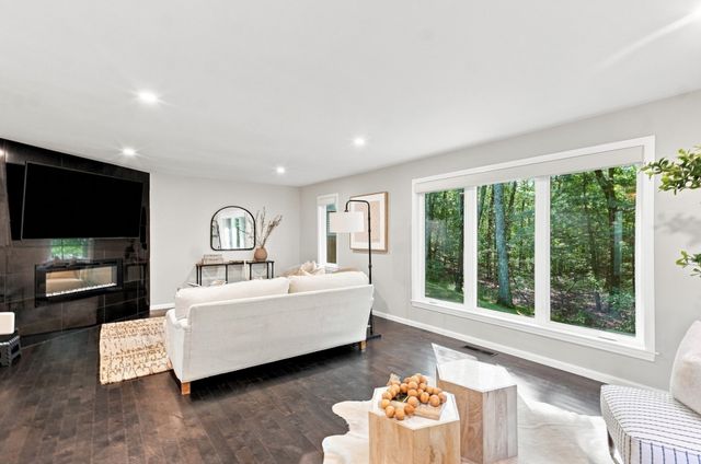 2 Steepletree Lane 2, Wayland, MA 01778