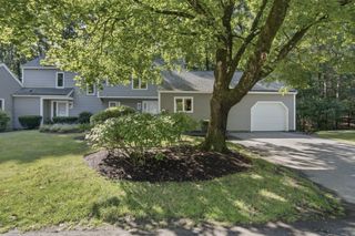 2 Steepletree Lane 2, Wayland, MA 01778