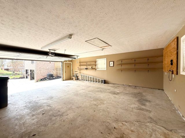 38 Pinnacle PT Drive, Somerset, KY 42503