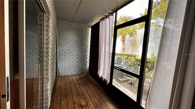 205 LEWFIELD CIRCLE 205, Winter Park, FL 32792