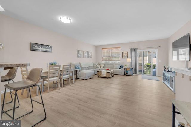 912 GEORGETOWN RD, Wenonah, NJ 08090