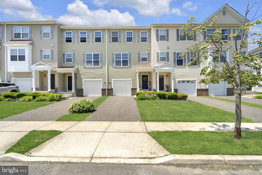 912 GEORGETOWN RD, Wenonah, NJ 08090