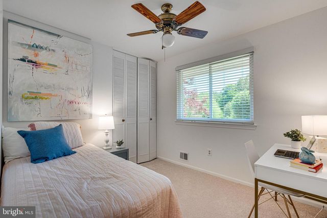 10000 EASTLAKE DR, Fairfax, VA 22032