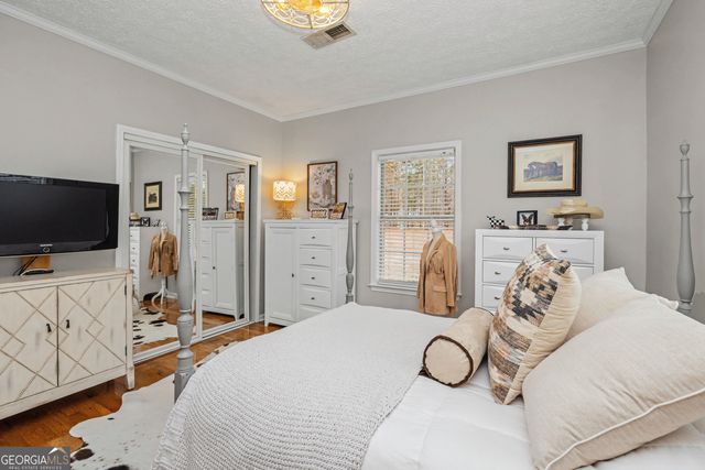 696 Highway 18 W, Barnesville, GA 30204