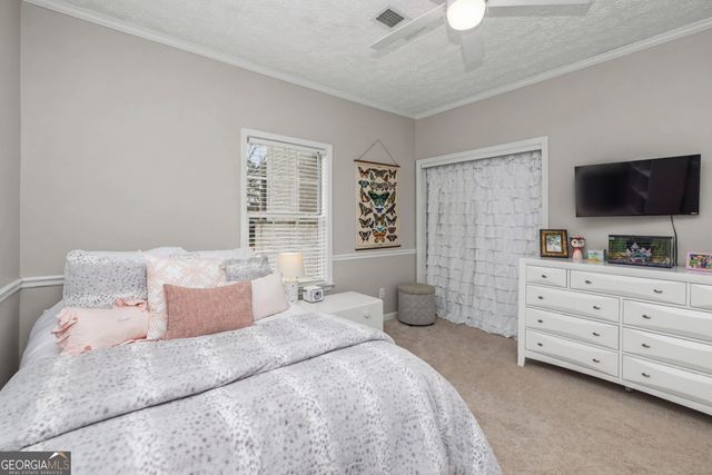 696 Highway 18 W, Barnesville, GA 30204